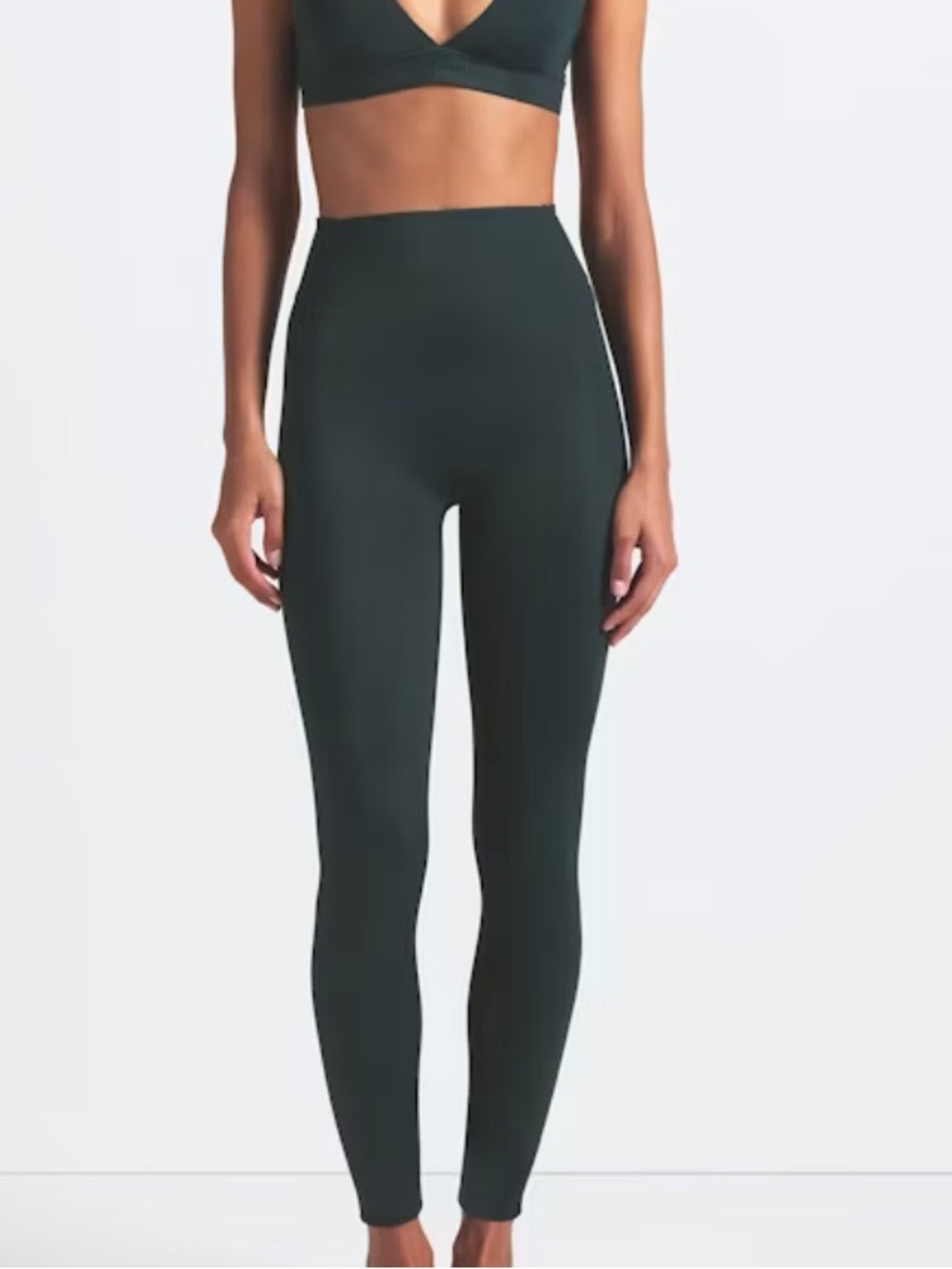 Skims Nike evergreen High-Waist Seamless Leggings - NWOT! XS